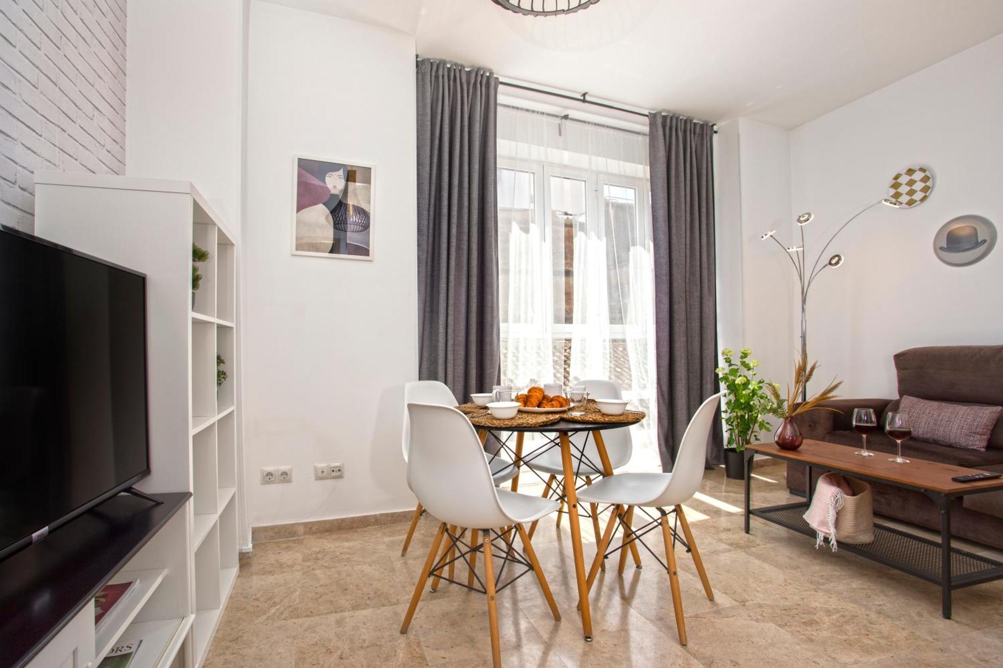 Precioso Apartamento En Pleno Centro By Rent Me Malaga Bagian luar foto
